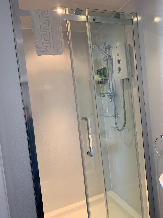 米德尔赫姆酒店 惠特比 外观 照片
